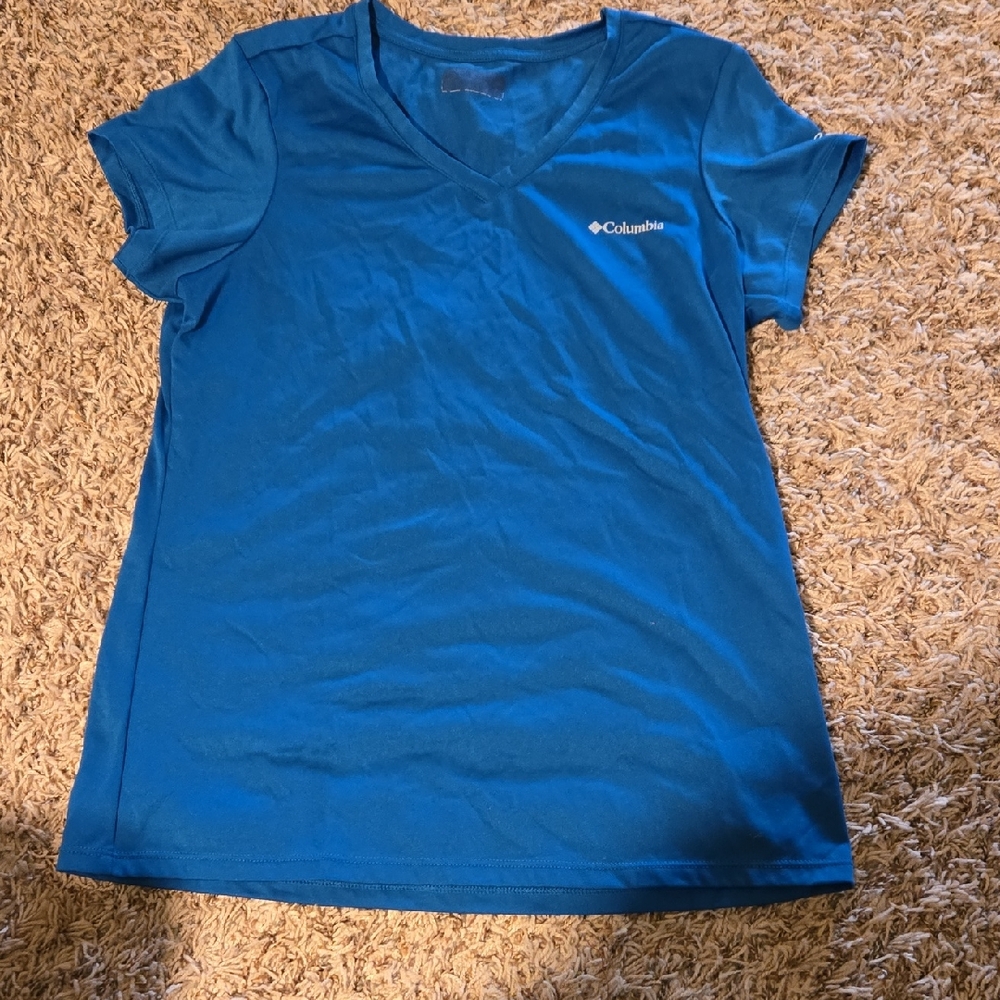Columbia Women's Teal Blue V-Neck Tee